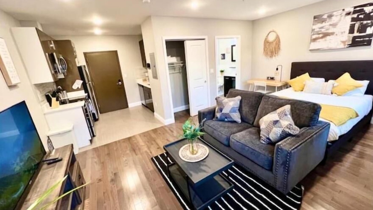Photo of Bedroom in Logan Square