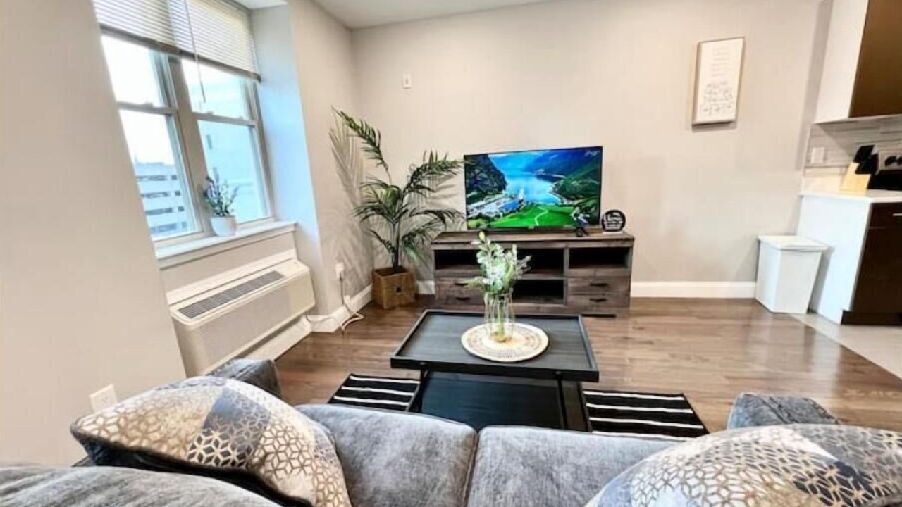 Photo of Livingroom in Logan Square