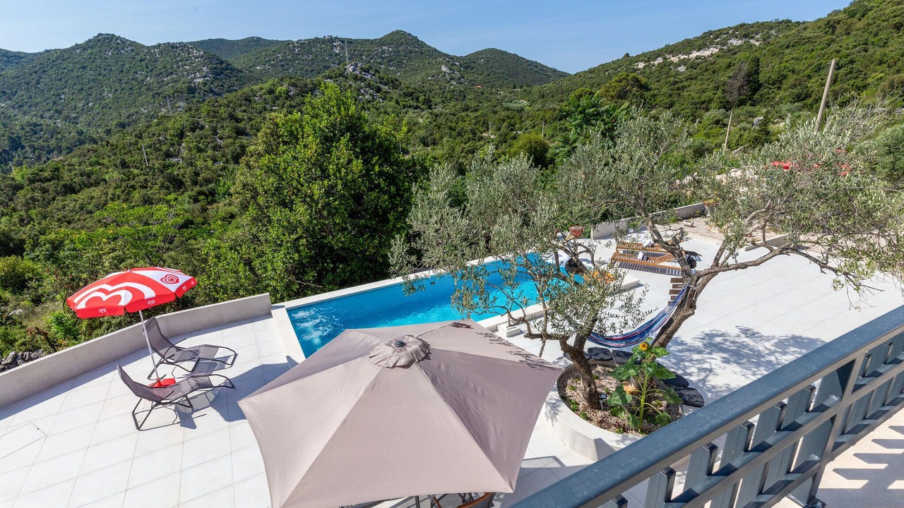 Photo of Outdoor in Bacina