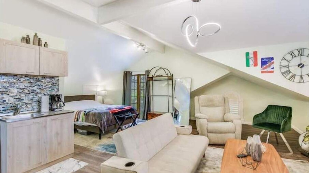 Photo of Livingroom in Buda