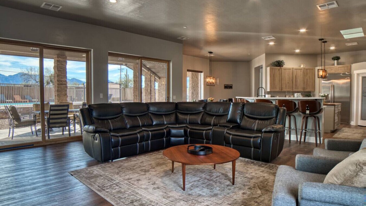 Photo of Livingroom in Tucson