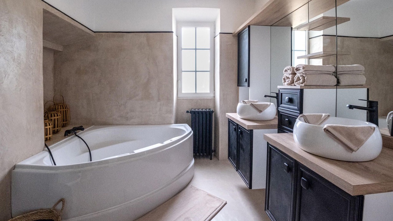 Photo of Bathroom in Les Mees