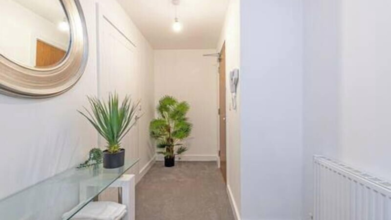 Photo of Others in Heswall