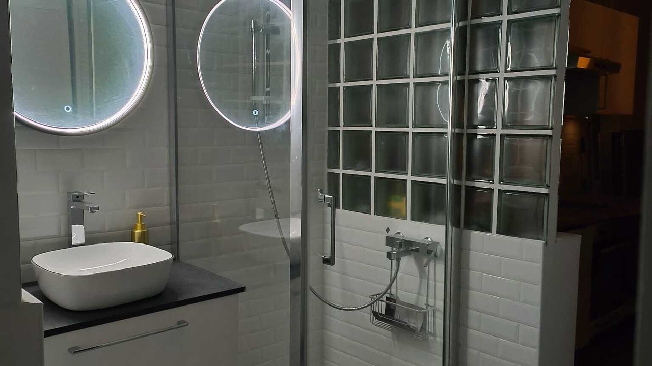 Photo of Bathroom in Hopital Saint-Louis