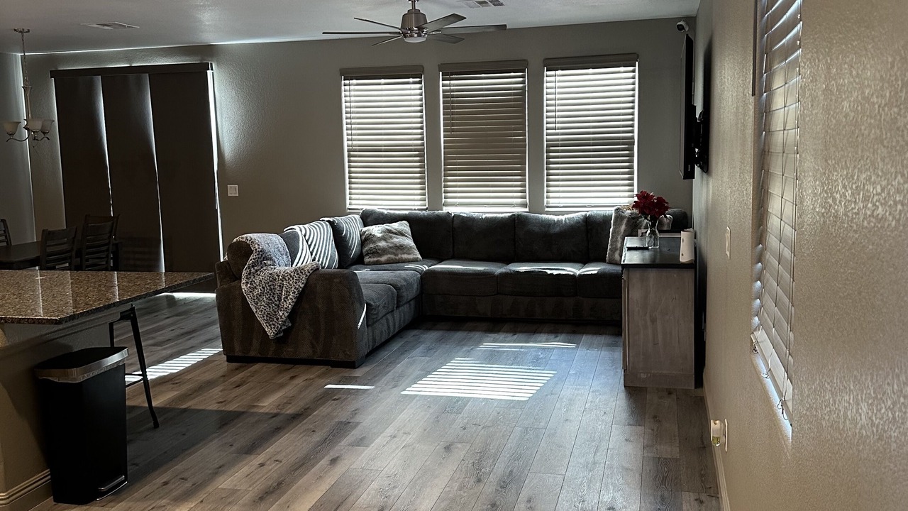 Photo of Livingroom in Rhodes Ranch