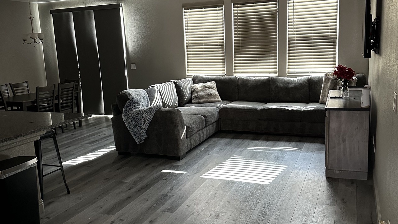 Photo of Livingroom in Rhodes Ranch