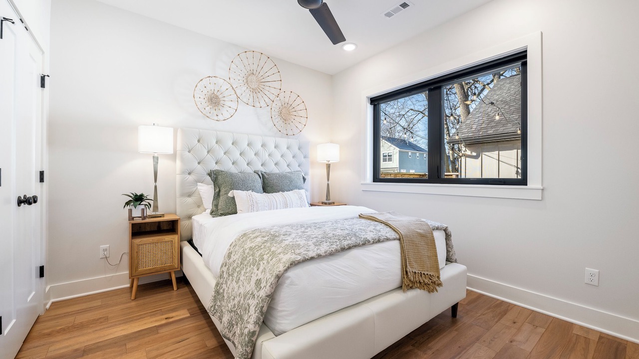 Photo of Bedroom in Downtown
