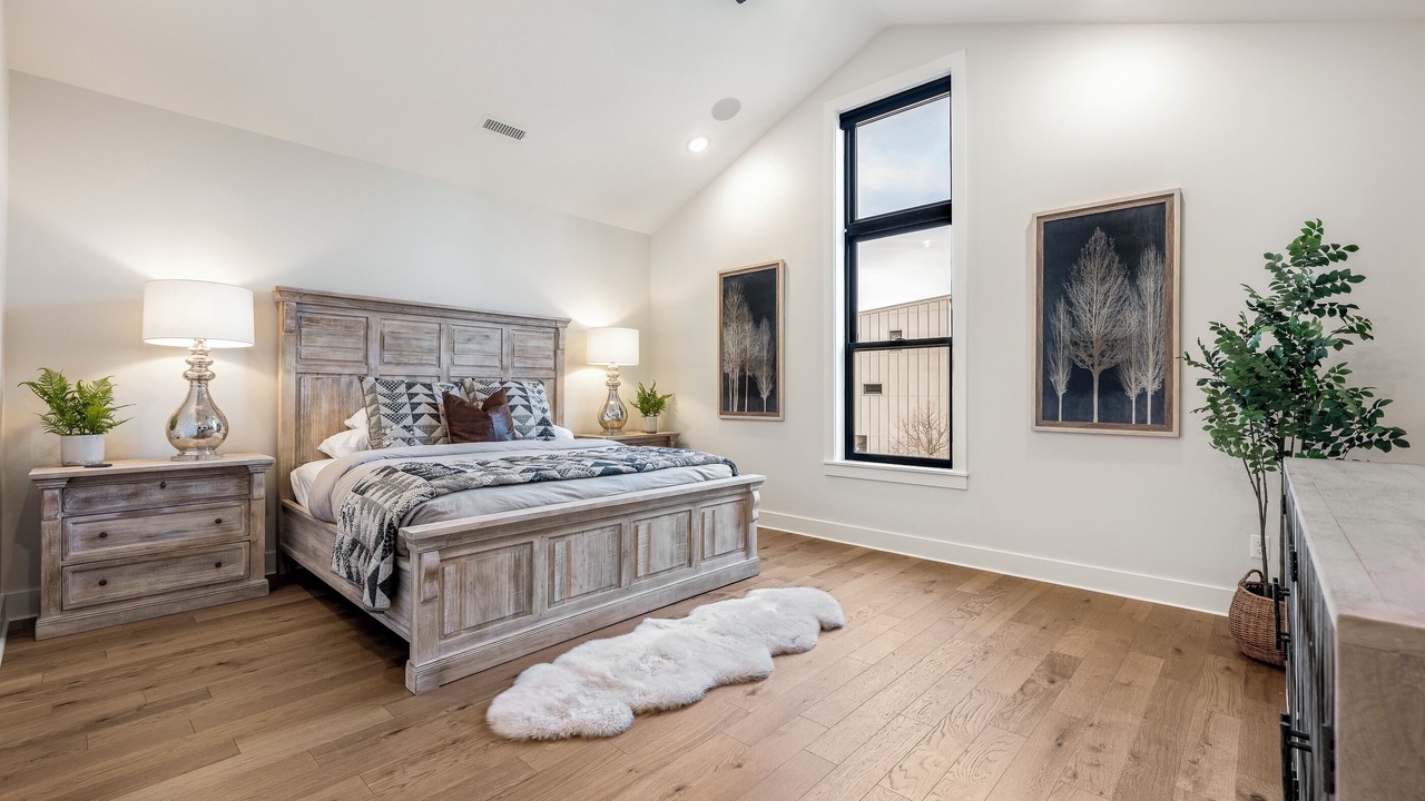 Photo of Bedroom in Downtown