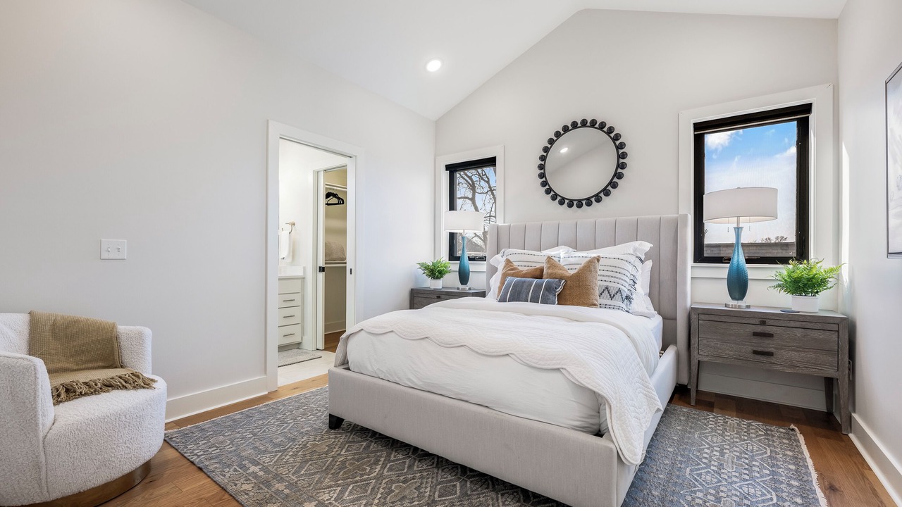 Photo of Bedroom in Downtown