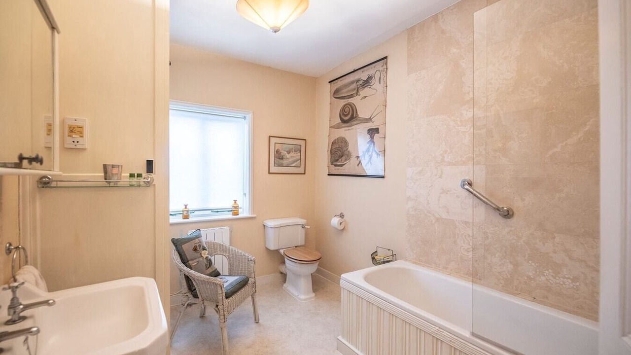Photo of Bathroom in Orford