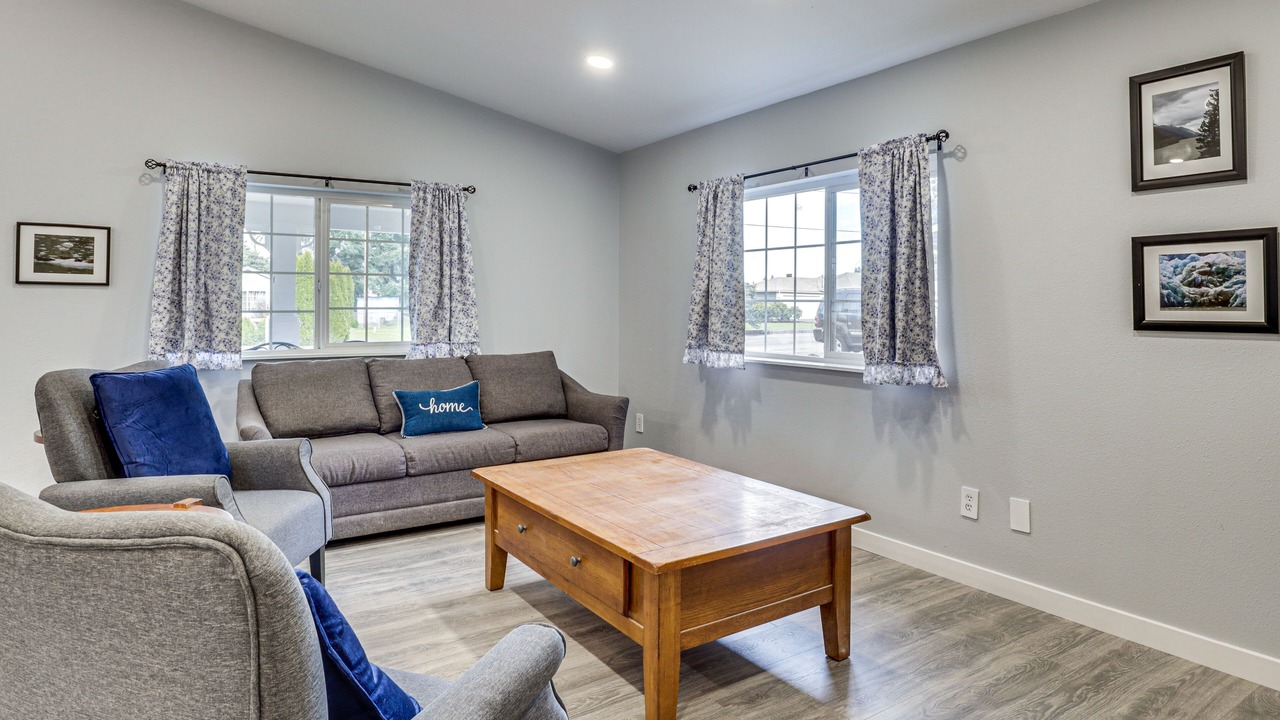 Photo of Livingroom in Stayton