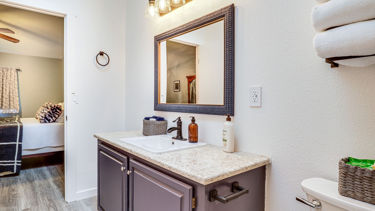 Photo of Bathroom in Stayton