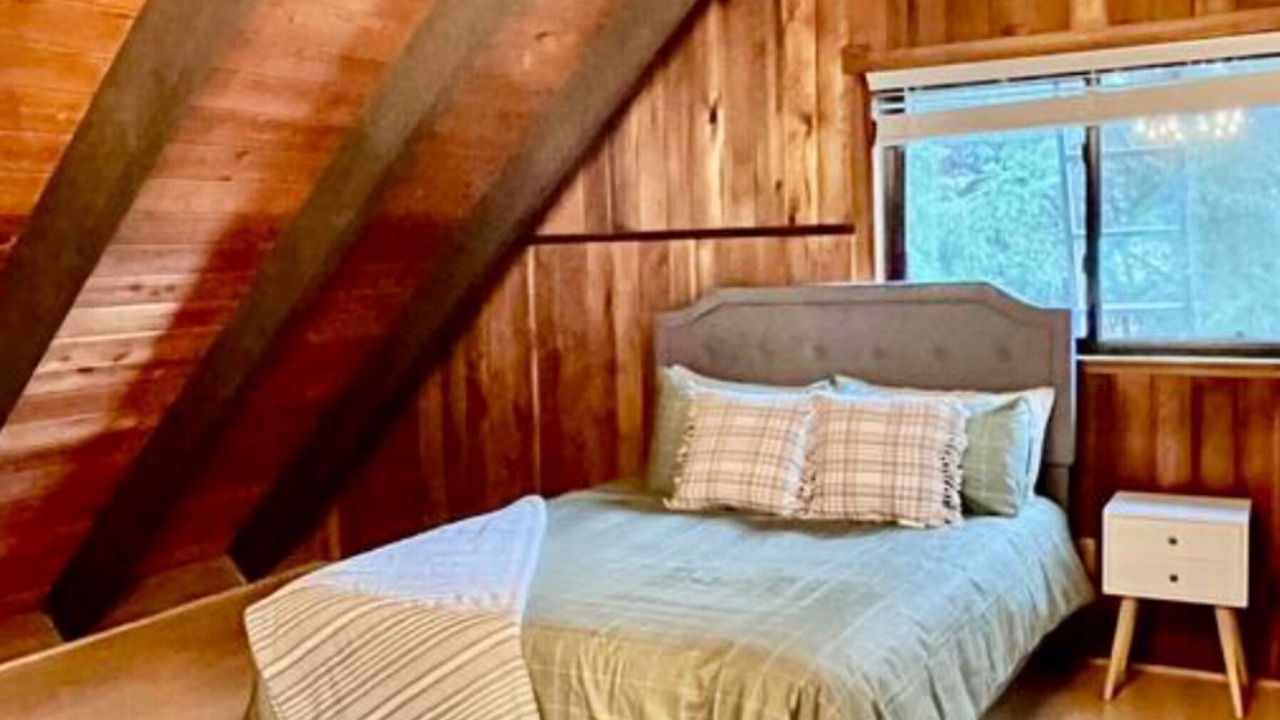 Photo of Bedroom in North Bend