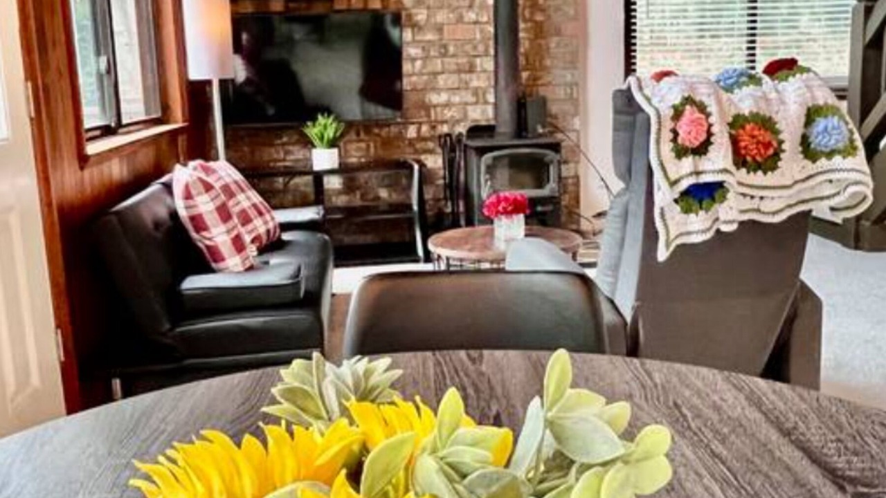 Photo of Livingroom in North Bend