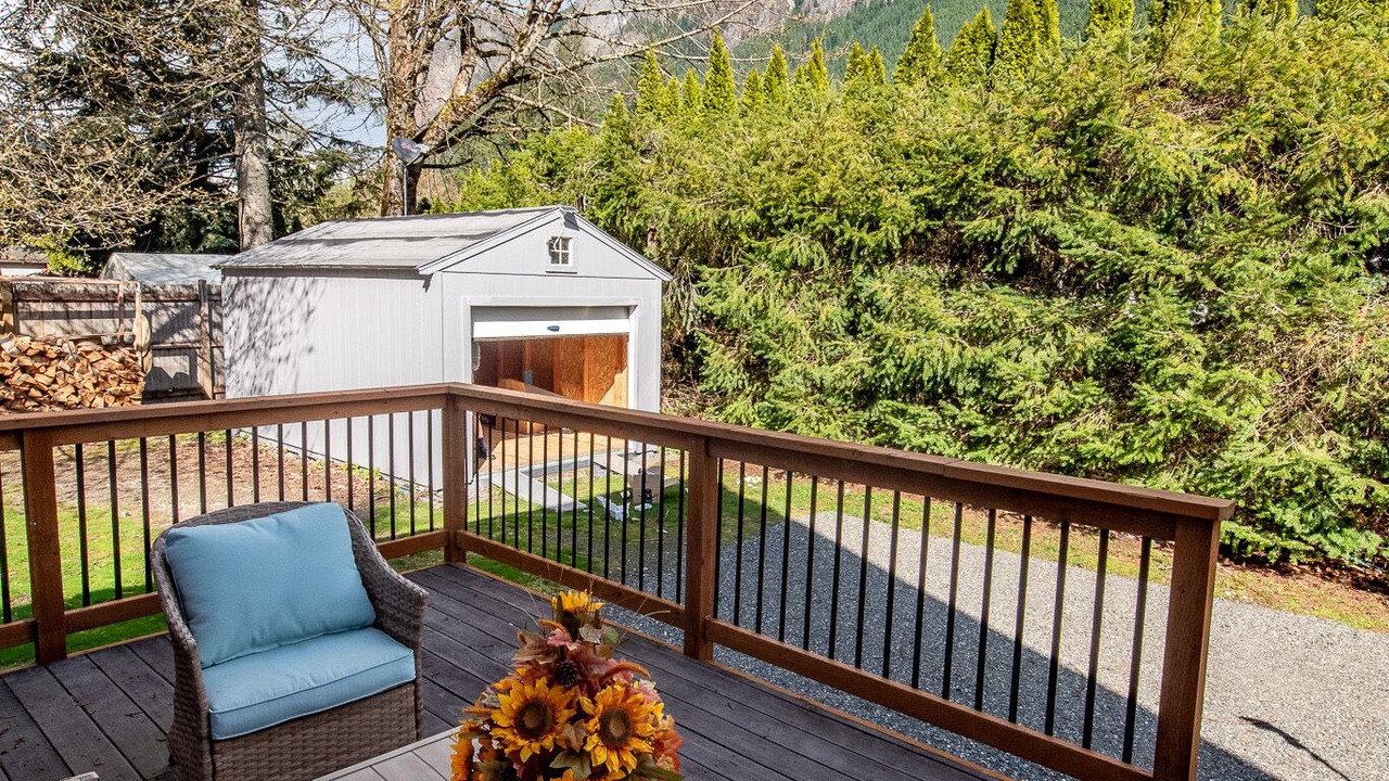 Photo of Patio Balcony in North Bend