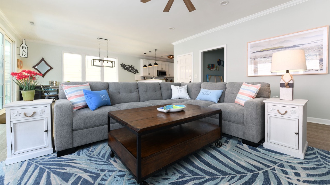 Photo of Livingroom in Surfside Beach