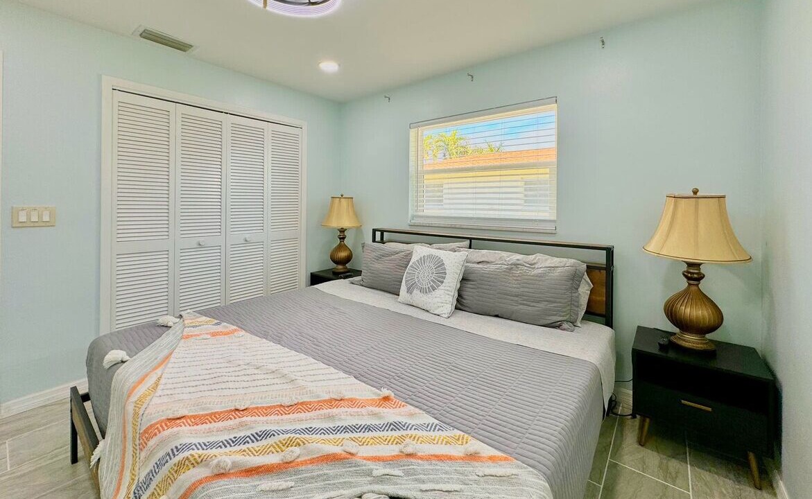 Photo of Bedroom in Eight Lakes
