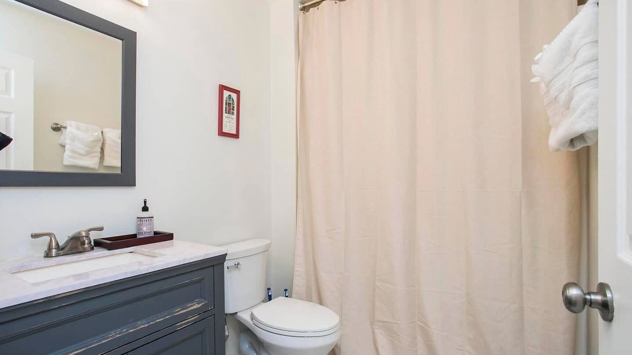 Photo of Bathroom in Rosebank