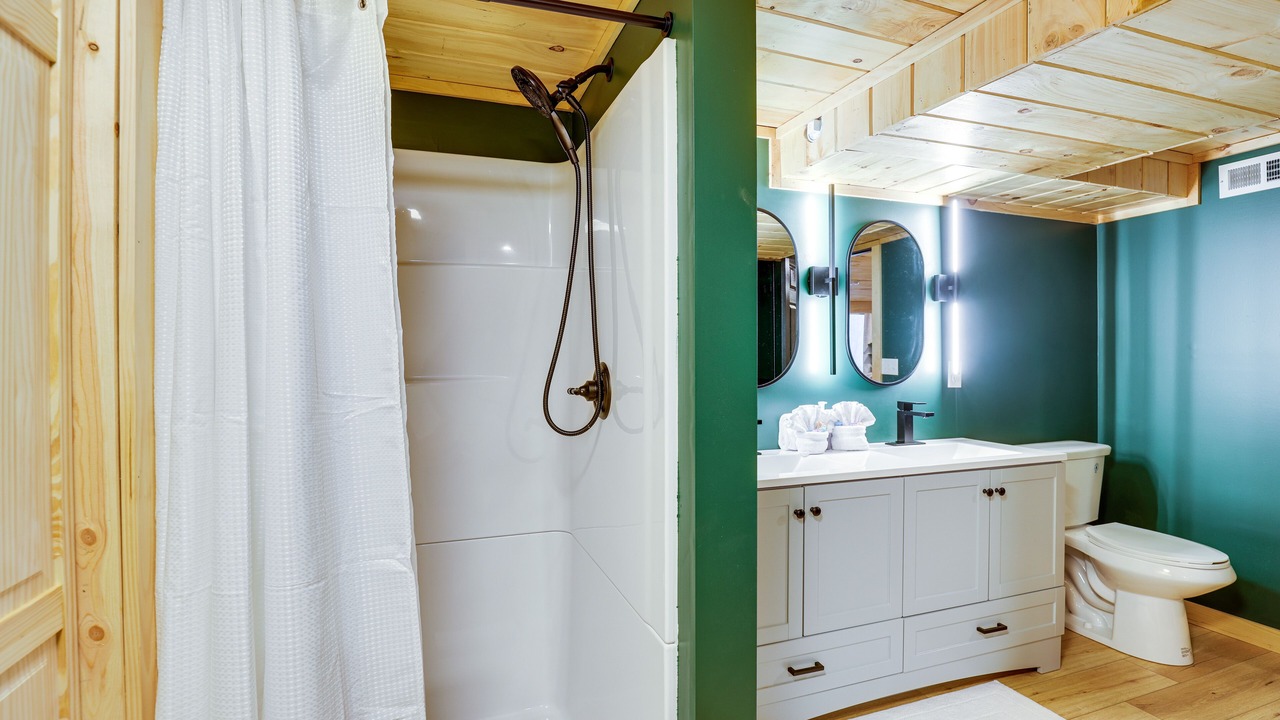 Photo of Bathroom in Naples