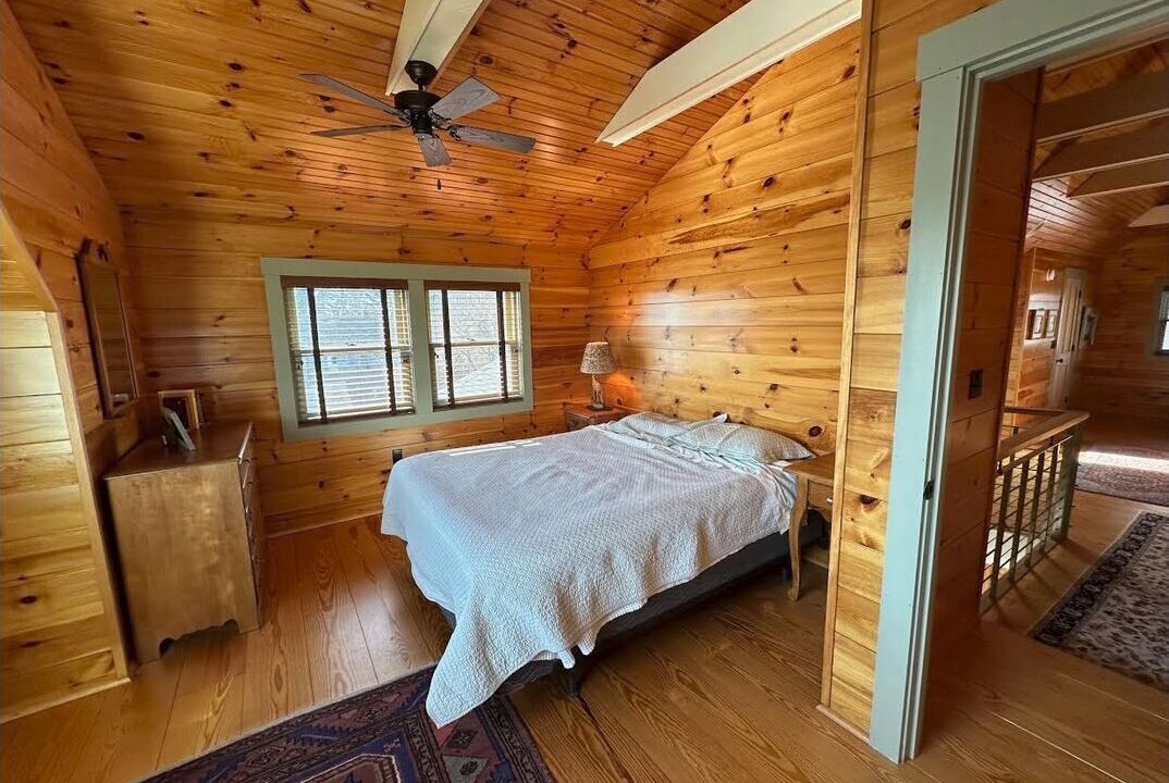 Photo of Bedroom in Friendship