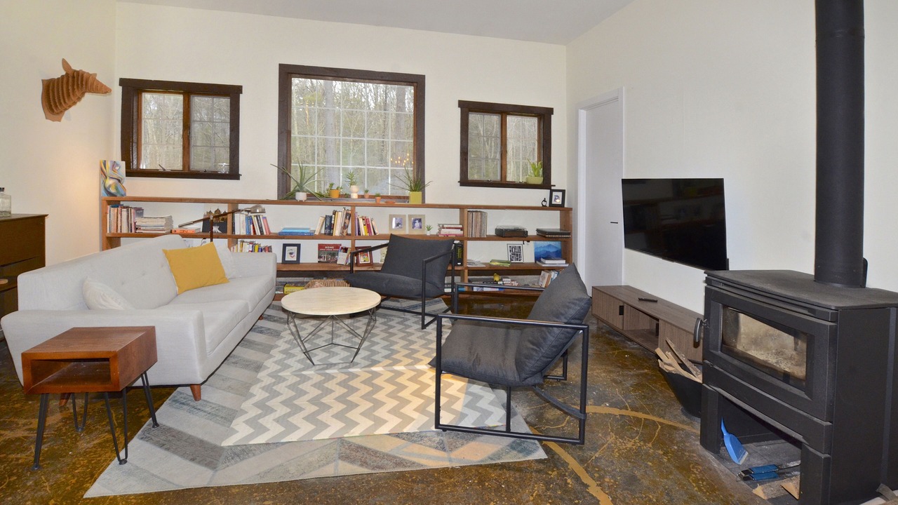 Photo of Bedroom in Saugerties