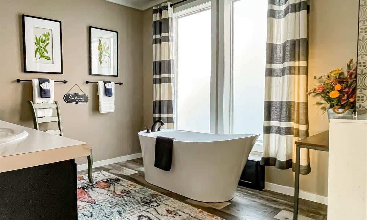 Photo of Bathroom in Ruidoso