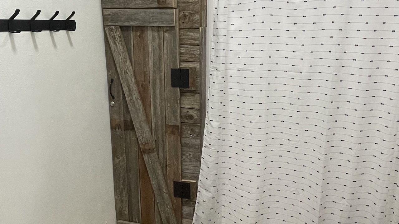 Photo of Bathroom in Mead