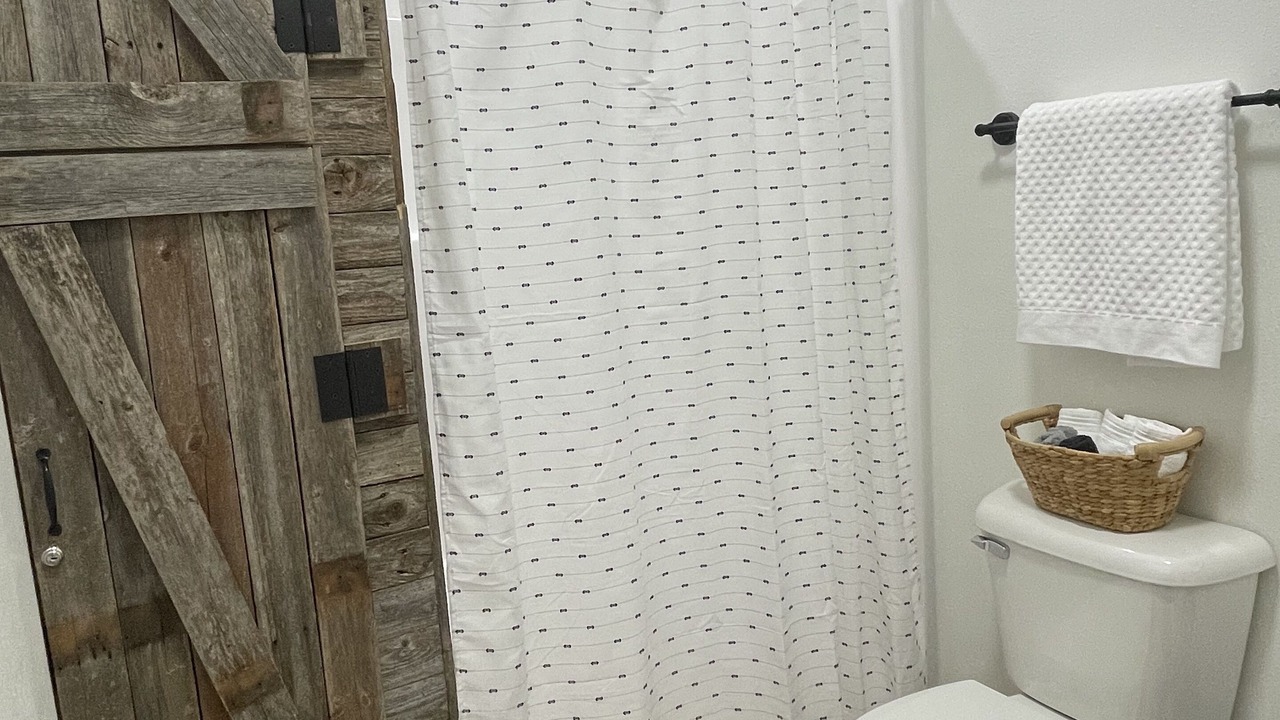 Photo of Bathroom in Mead