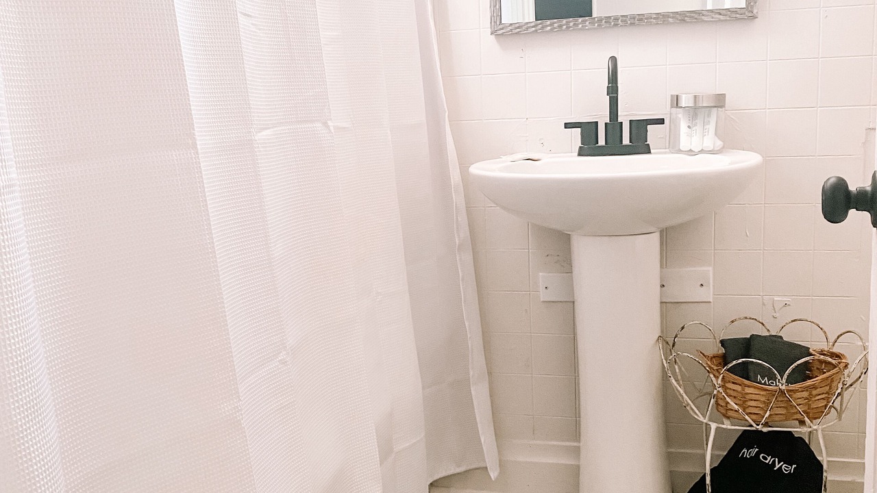 Photo of Bathroom in Hattiesburg