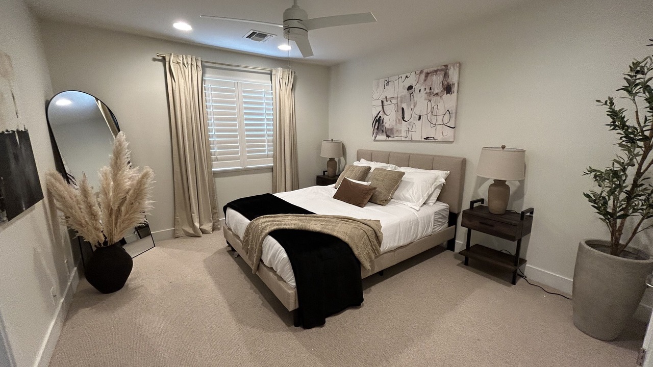 Photo of Bedroom in Arrowhead Lakes