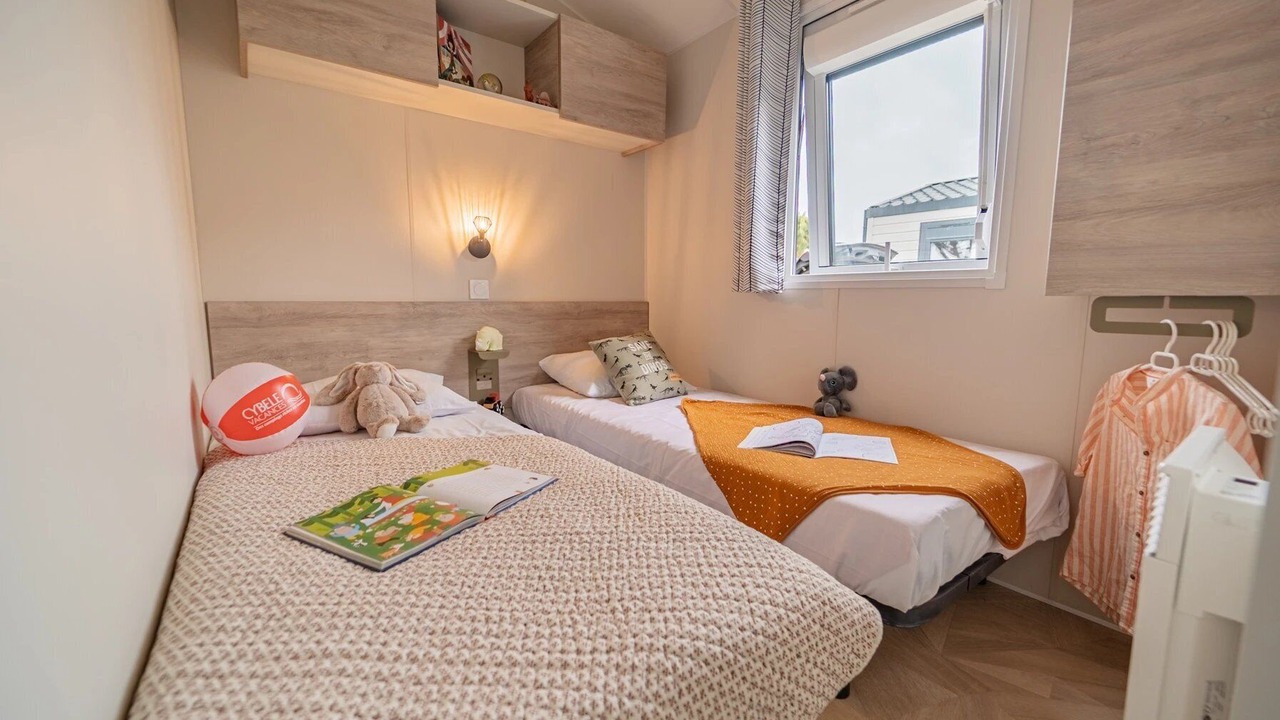 Photo of Bedroom in Brem Sur Mer