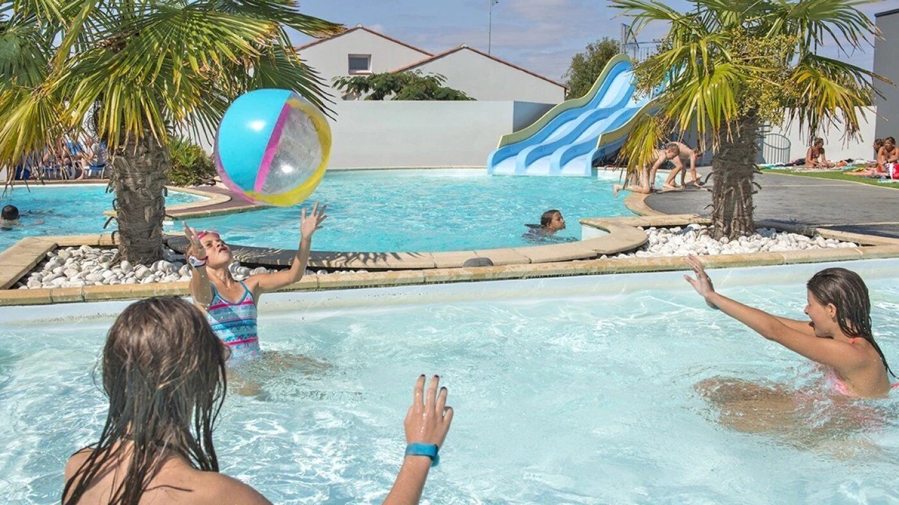 Photo of Outdoor in Brem Sur Mer