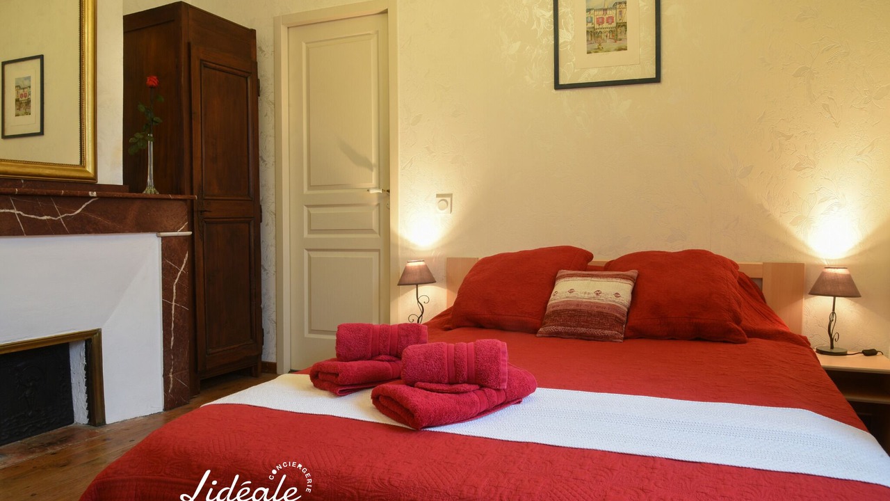 Photo of Bedroom in Mirepoix