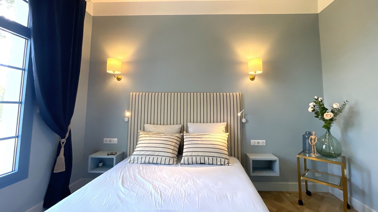 Photo of Bedroom in Saint Alban Auriolles