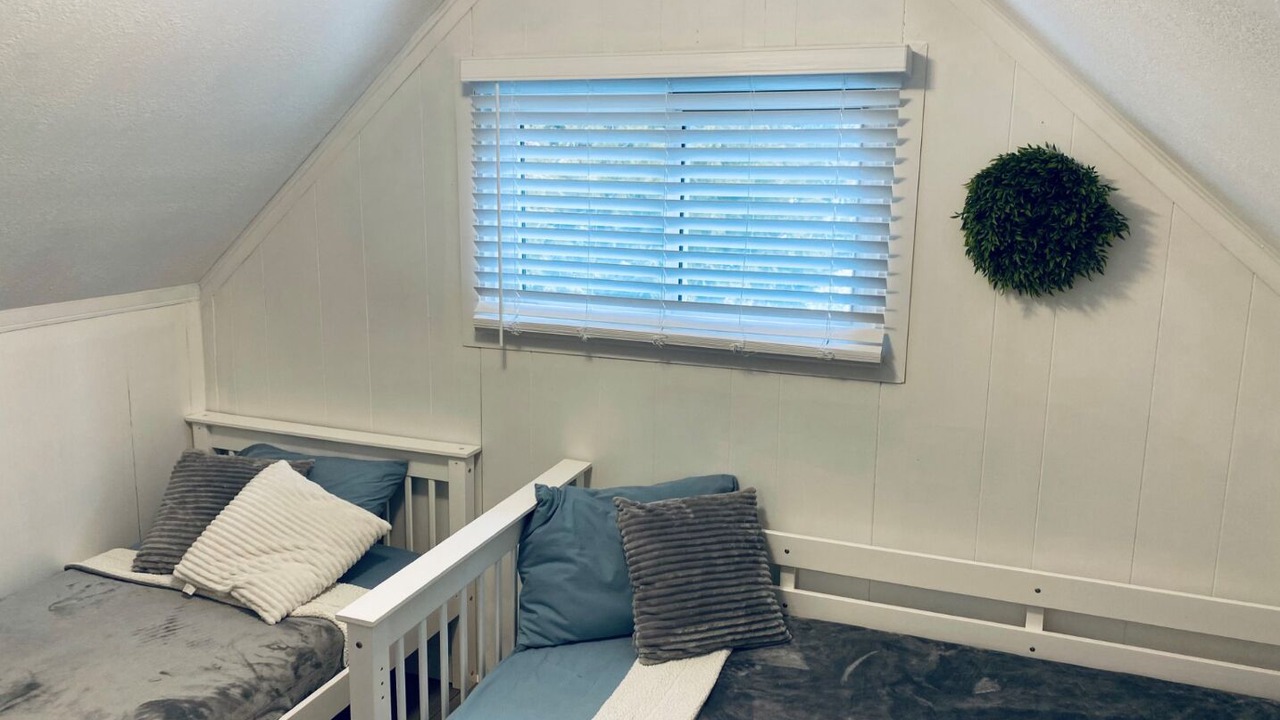 Photo of Bedroom in Sauble Beach