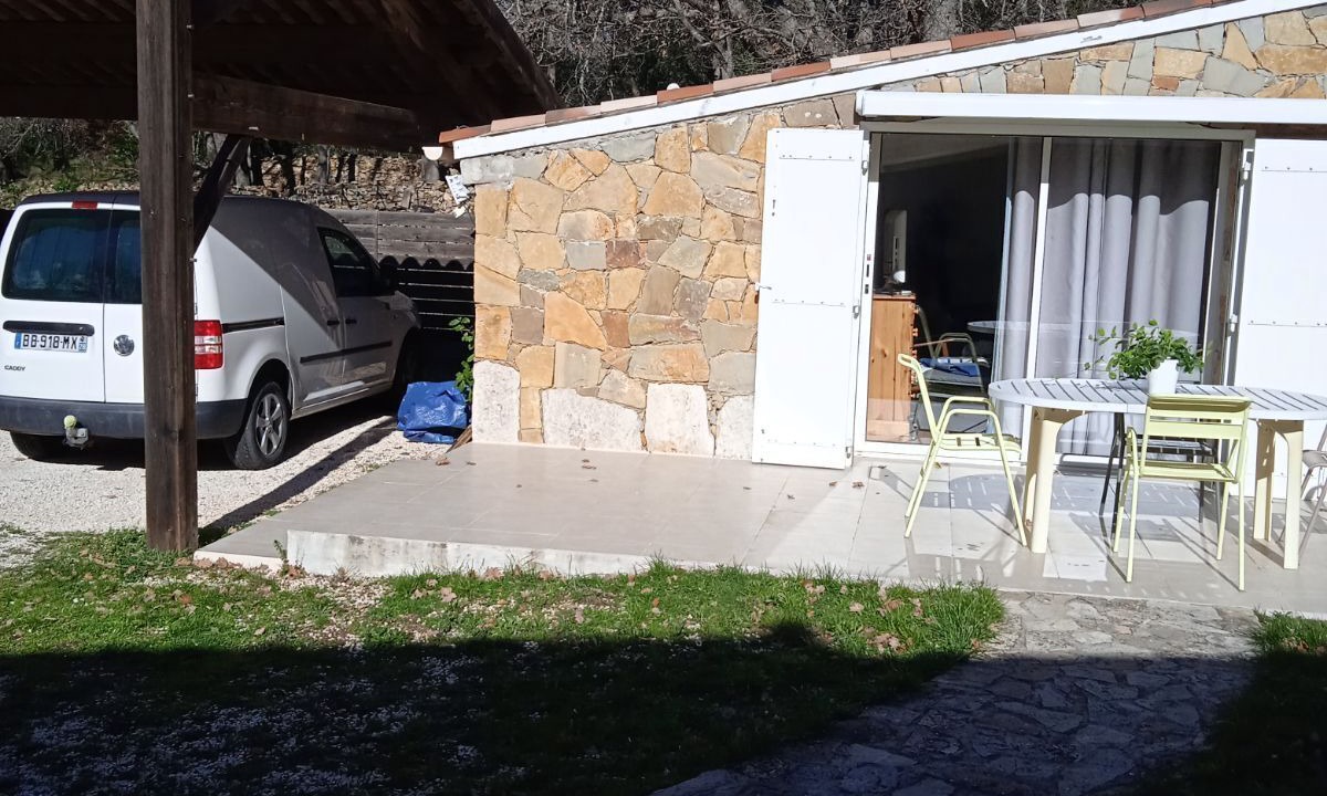 Photo of Outdoor in Evenos