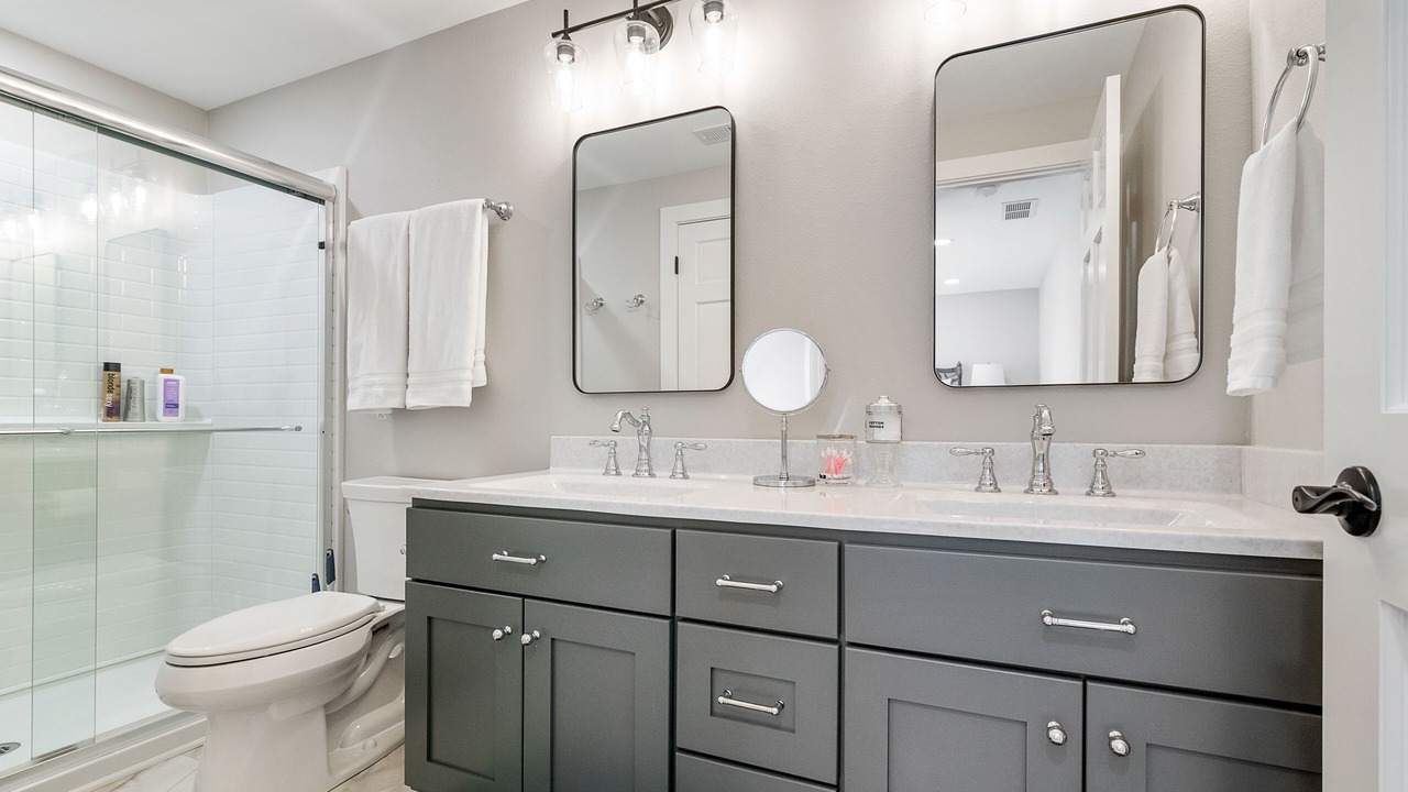 Photo of Bathroom in Cedar Falls