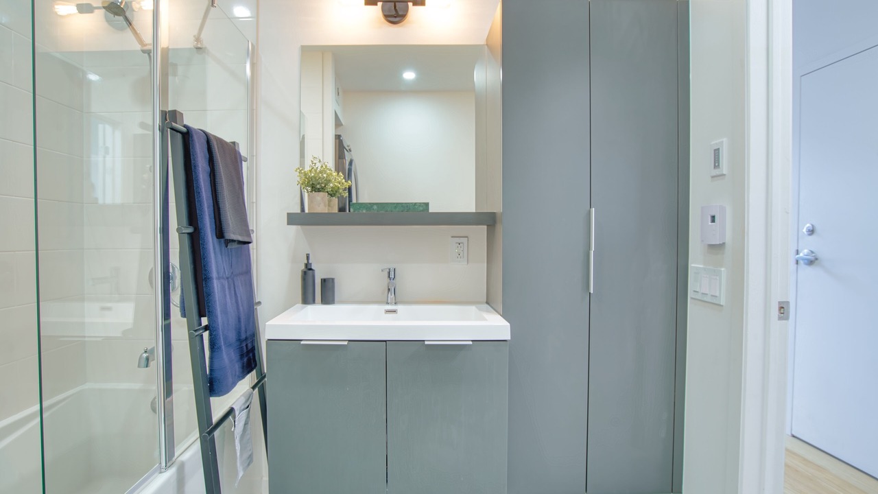 Photo of Bathroom in Hochelaga