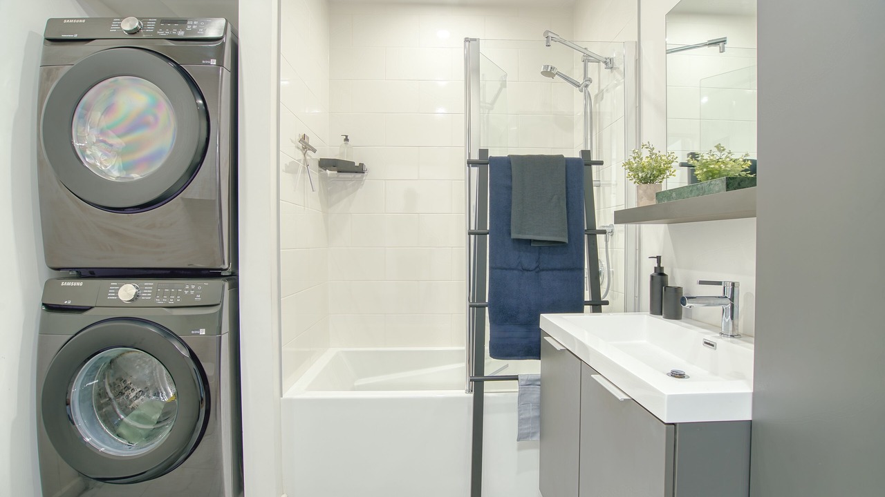 Photo of Bathroom in Hochelaga