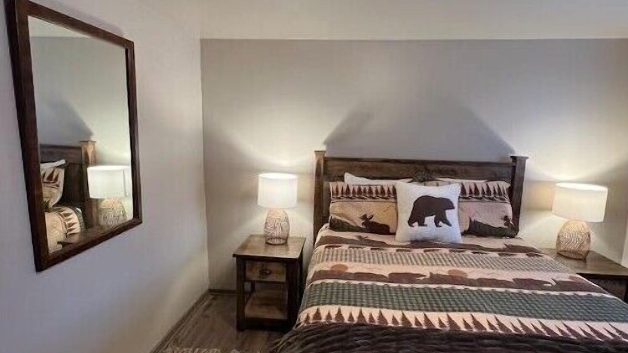 Photo of Bedroom in Lake George