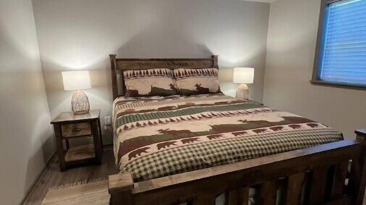 Photo of Bedroom in Lake George