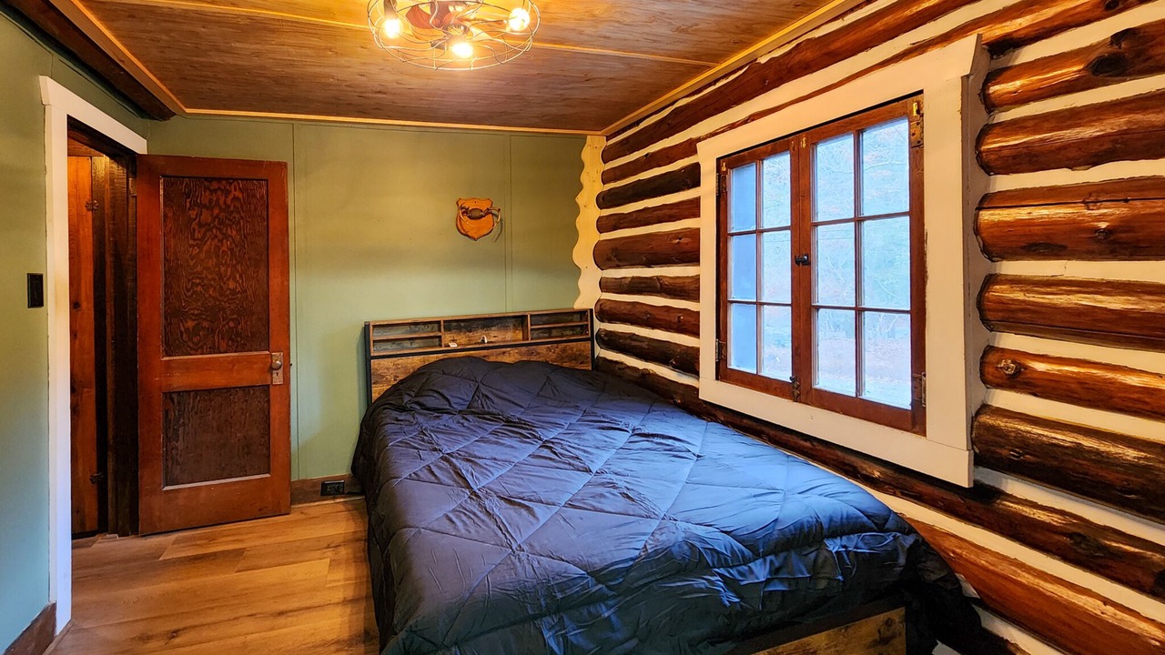 Photo of Bedroom in East Stroudsburg