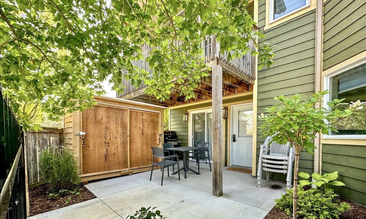 Photo of Patio Balcony in Collingwood