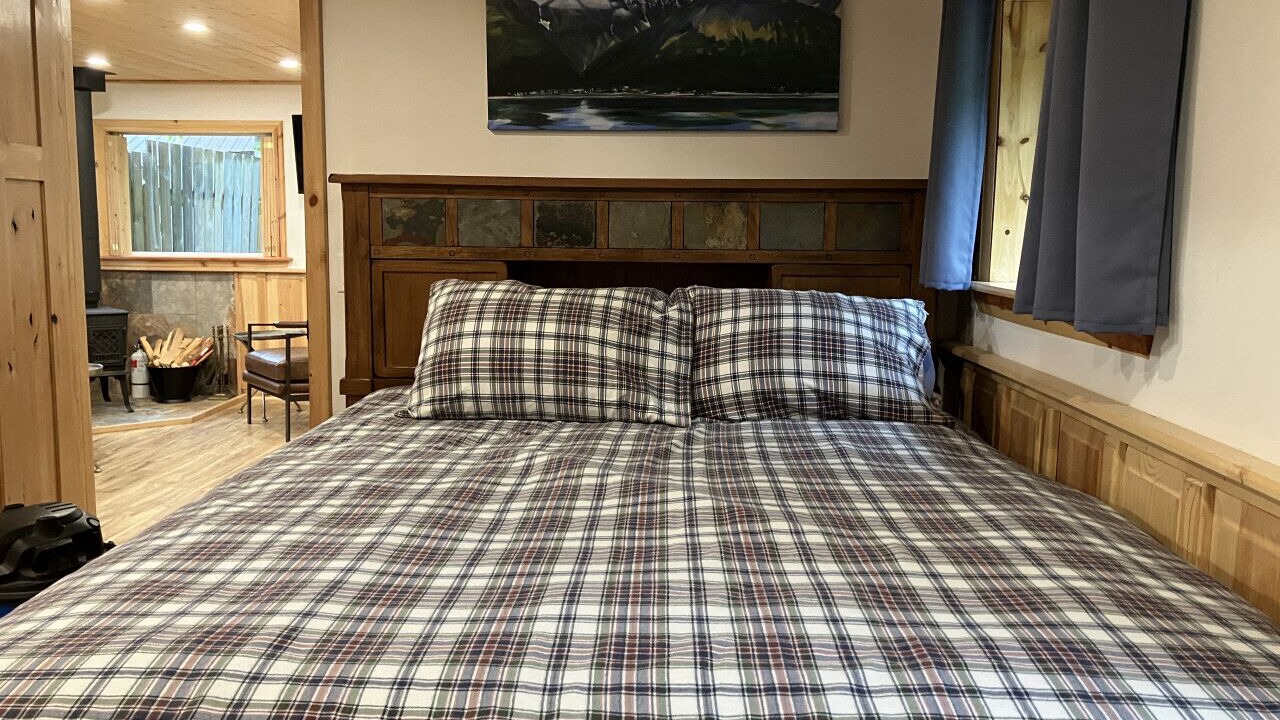 Photo of Bedroom in Seward