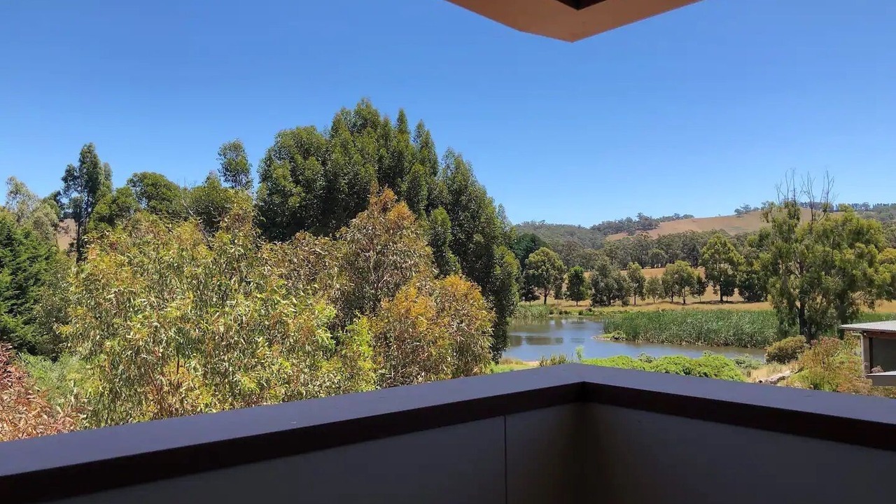 Photo of Outdoor in Goldie