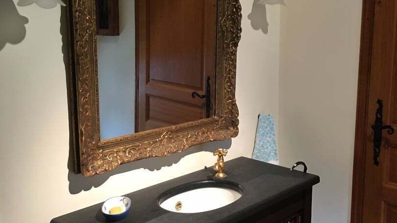 Photo of Bathroom in Chatillon-sur-Indre