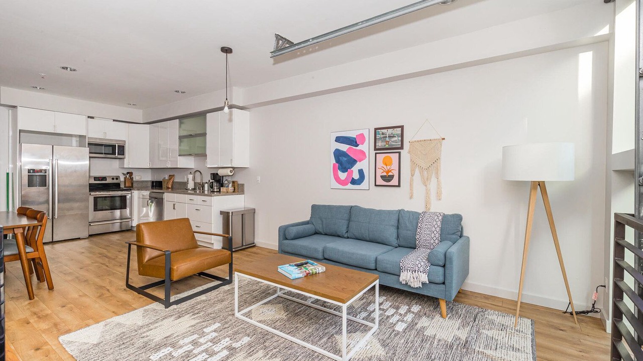 Photo of Livingroom in Fremont