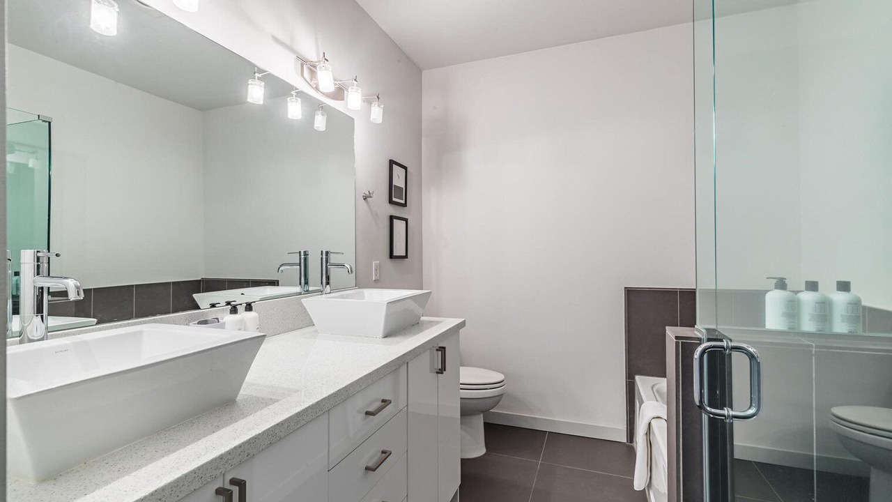 Photo of Bathroom in Fremont