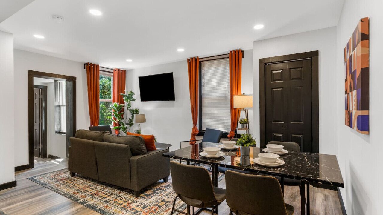 Photo of Bedroom in Penn-Knox