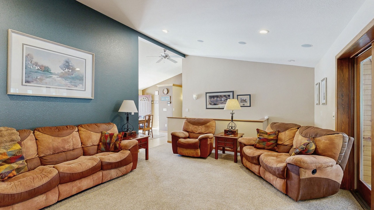 Photo of Livingroom in Friendship